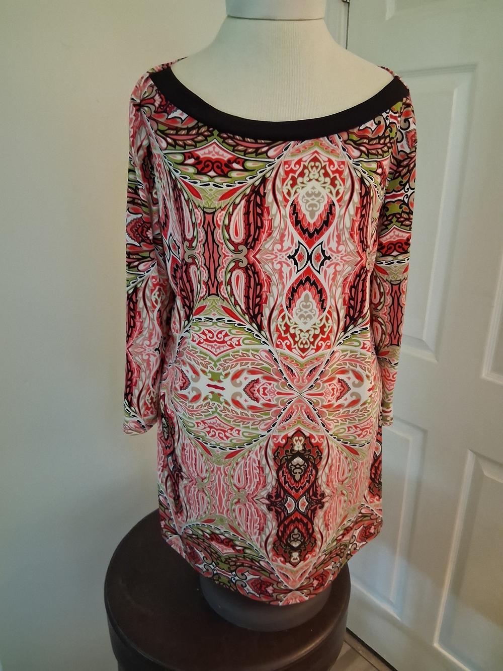 East 5th Pink Multi Paisley Boatneck Long Sleeve Tunic